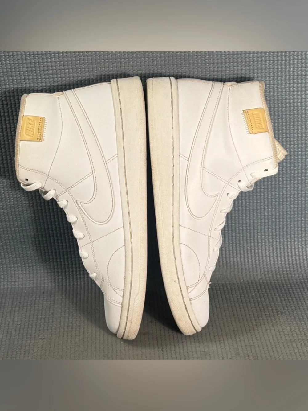 Nike Court Royale 2 Mid Triple White Women's Shoes CT1725-100 Size 8.5‎
